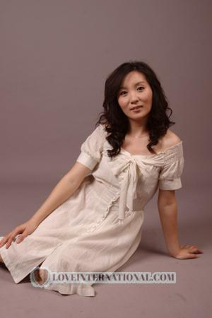 147006 - Jie Age: 37 - China
