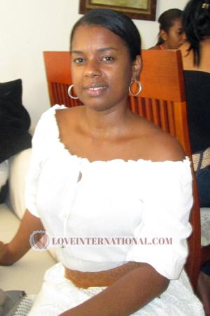147092 - Yuli Age: 41 - Colombia