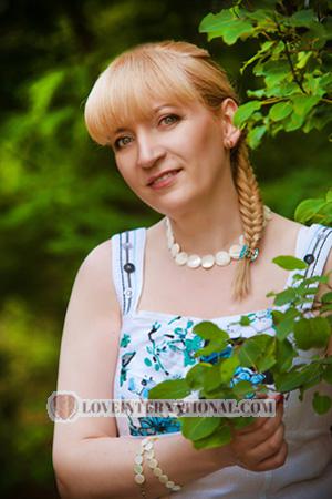 163204 - Elena Age: 61 - Ukraine