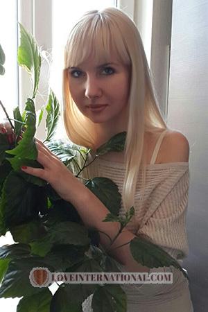 164690 - Yana Age: 42 - Ukraine