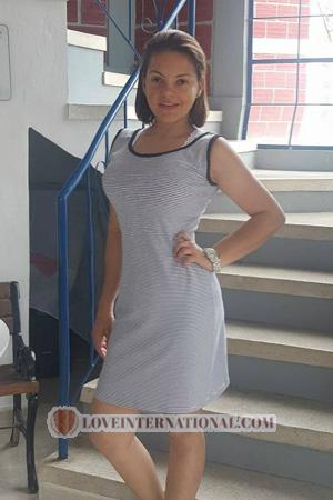 166406 - Andrea Age: 46 - Colombia