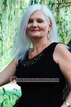 175813 - Elena Age: 57 - Ukraine
