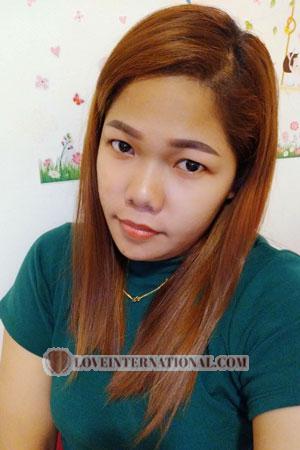 182924 - Lalita Age: 34 - Thailand