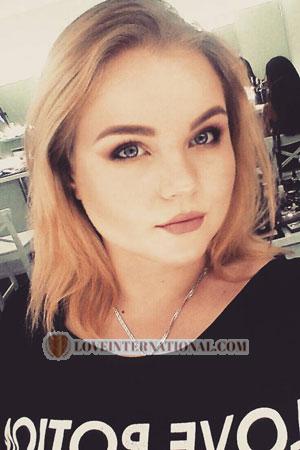 186982 - Anastasia Age: 25 - Ukraine