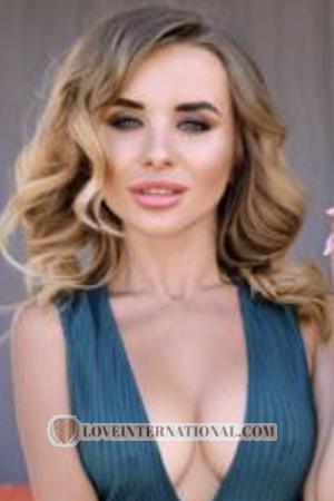 195387 - Olya Age: 35 - Ukraine