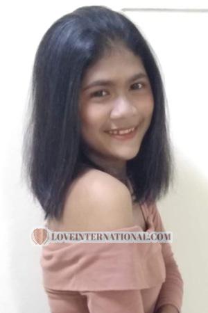 199396 - Suratsawadee Age: 20 - Thailand