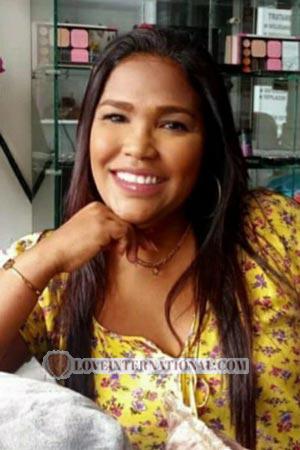 200980 - Claudia Patricia Age: 44 - Colombia