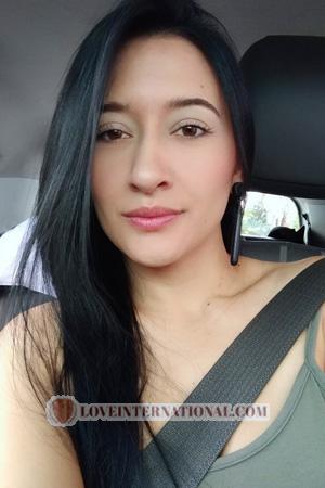 201278 - Ana María Age: 34 - Colombia