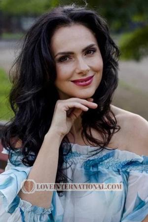 203361 - Alla Age: 49 - Ukraine