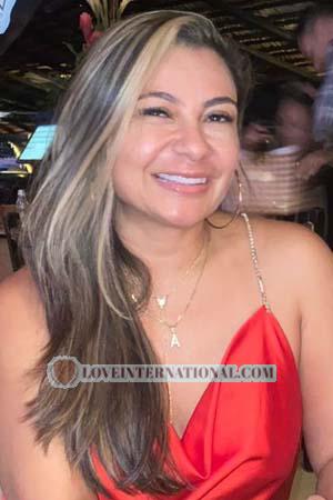 207682 - Paola Andrea Age: 44 - Colombia