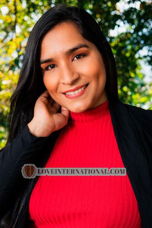 207766 - Yurley Age: 33 - Colombia
