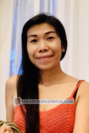 208101 - Jittree Age: 41 - Thailand