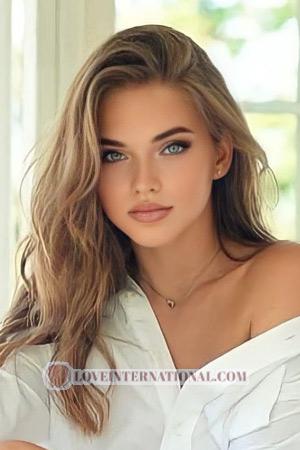 209169 - Diana Age: 21 - Ukraine