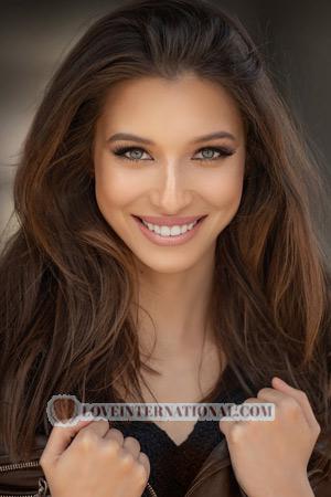 209465 - Miroslava Age: 25 - Ukraine