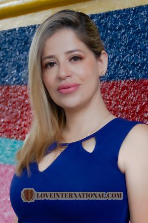 209954 - Johana Age: 37 - Colombia