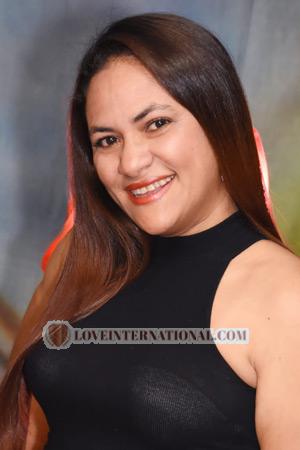 210913 - Arelcy Age: 45 - Colombia