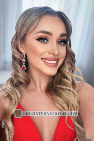 212733 - Ilona Age: 19 - Ukraine