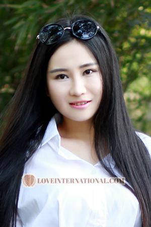 213546 - April Age: 24 - China