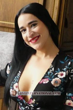 215928 - Marcela Age: 35 - Colombia