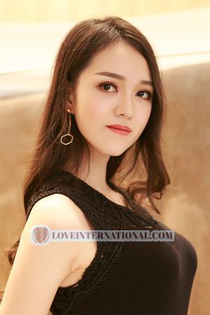 216174 - Clara Age: 26 - China