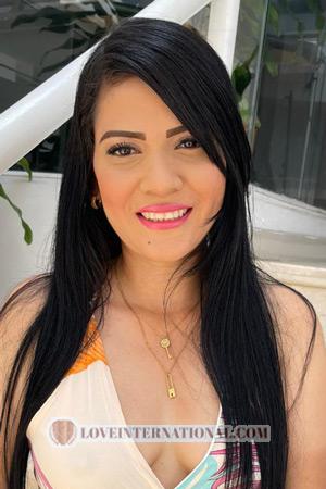 216424 - Carmen Age: 38 - Colombia