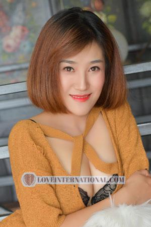 217385 - Sandra Age: 35 - China