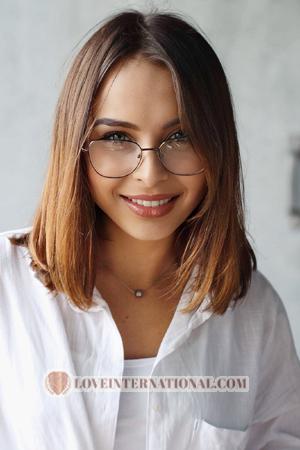 221592 - Ruslana Age: 26 - Ukraine