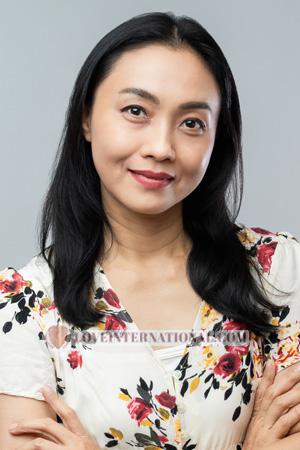 223556 - Paleerat Age: 49 - Thailand