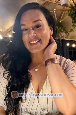 226555 - Kate Age: 43 - Costa Rica