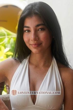 228084 - Dayan Age: 19 - Colombia